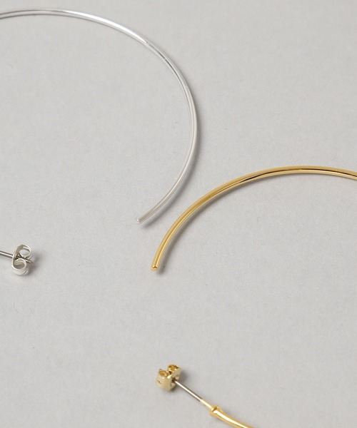 A part by（アパートバイ）の「フープピアスM（ピアス（両耳用）・レディース・ゴールド/シルバー・FREE）」の5枚目の写真