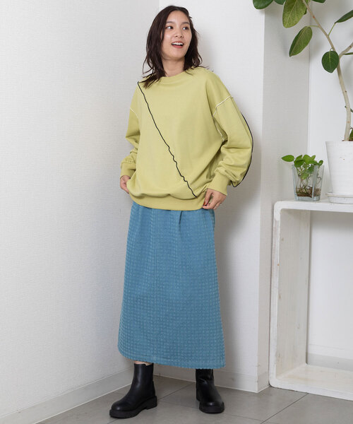 POU DOU DOU（プードゥドゥ）の「パンチングデニムナロースカート（スカート・レディース・パープル系/ブルー系・M）」の8枚目の写真