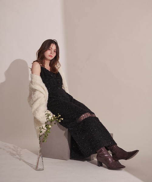 fupel(フぺル)の「Sequin lace switching cami onepiece / スパンコールレース切り替えキャミワンピース(ワンピース・レディース・ブラック・FREE)」の4枚目の写真