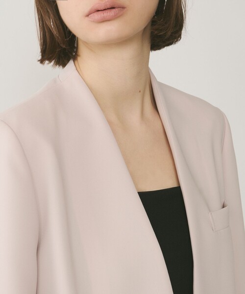 GRACE CONTINENTAL（グレースコンチネンタル）の「ダブルクロスノーカラージャケット（ノーカラージャケット・レディース・ベージュ/ブラック・34/36/38）」の6枚目の写真