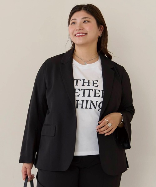 LAVEANGE（ラビアンジェ）の「2WAYスリットスリーブテーラードジャケット（テーラードジャケット・レディース・モカ/ベージュ系その他/ブラック・M/LL/4L/5L/3L）」の2枚目の写真