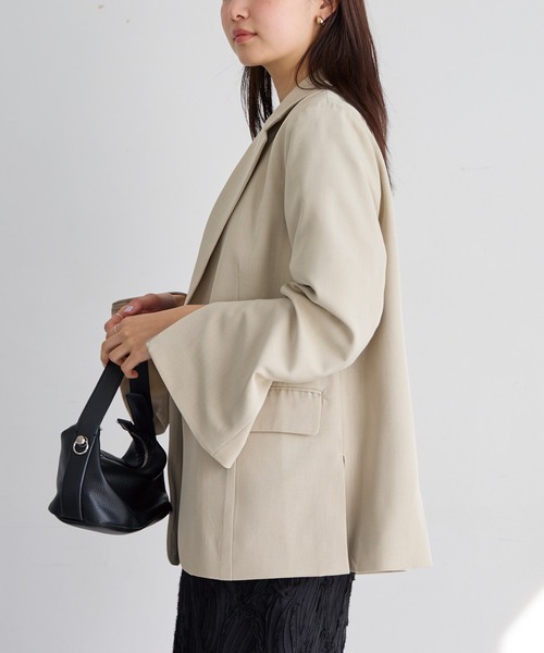 LAVEANGE（ラビアンジェ）の「2WAYスリットスリーブテーラードジャケット（テーラードジャケット・レディース・モカ/ベージュ系その他/ブラック・M/LL/4L/5L/3L）」の18枚目の写真