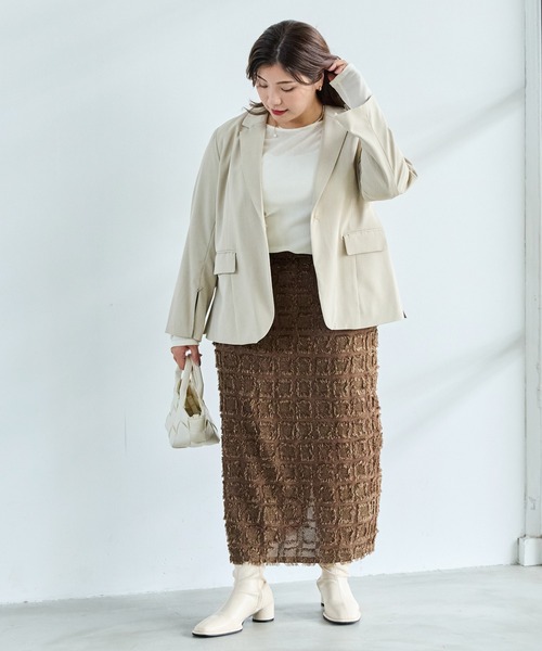 LAVEANGE（ラビアンジェ）の「2WAYスリットスリーブテーラードジャケット（テーラードジャケット・レディース・モカ/ベージュ系その他/ブラック・M/LL/4L/5L/3L）」の11枚目の写真