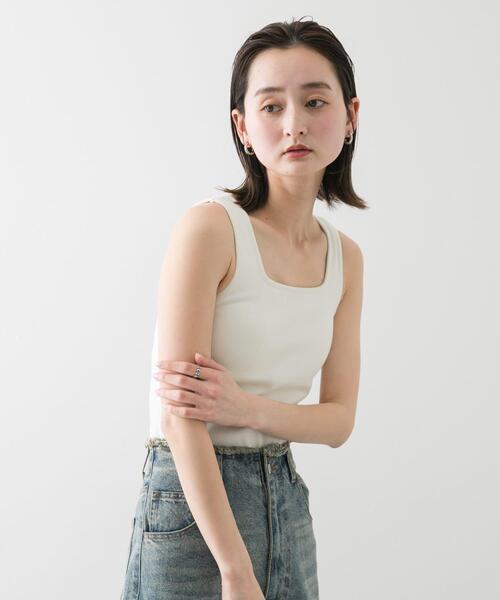 SENSE OF PLACE by URBAN RESEARCH(センスオブプレイスバイアーバンリサーチ)の「スクエアネックカップツキタンクトップ(タンクトップ・レディース・ホワイト/モカ/ブラック/ライトベージュ・ONE)」の7枚目の写真
