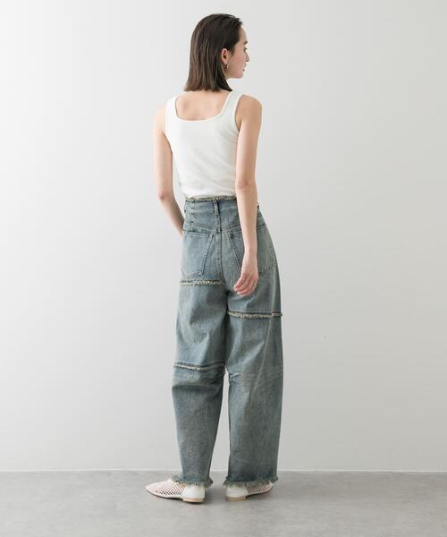 SENSE OF PLACE by URBAN RESEARCH（センスオブプレイスバイアーバンリサーチ）の「スクエアネックカップツキタンクトップ（タンクトップ・レディース・ホワイト/モカ/ブラック/ライトベージュ・ONE）」の11枚目の写真