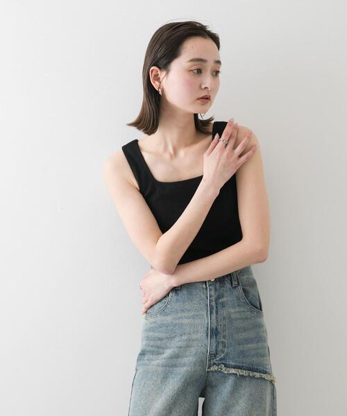 SENSE OF PLACE by URBAN RESEARCH（センスオブプレイスバイアーバンリサーチ）の「スクエアネックカップツキタンクトップ（タンクトップ・レディース・ホワイト/モカ/ブラック/ライトベージュ・ONE）」の17枚目の写真