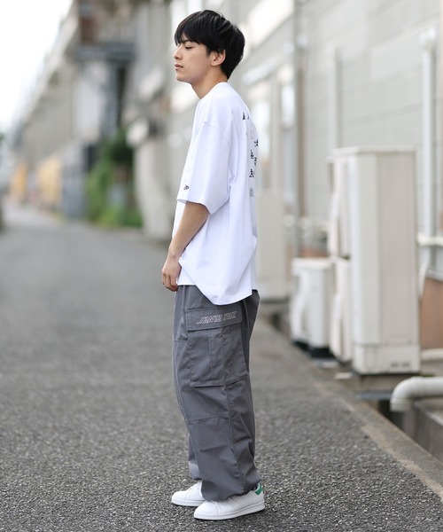 NEW ERA(ニューエラ)の「NEW ERA/ニューエラ 半袖Tシャツ バックプリント オーバーサイズ 14410063/14410064(Tシャツ/カットソー・メンズ・ブラック/ホワイト・M/XL/XXL/L)」の10枚目の写真