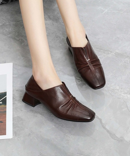 DECADE CLASSIC(ディケイド クラシック)の「【DECADE CLASSIC】シンプルデザインレザーアンクルストラップヒールシューズ(パンプス・レディース・ブラック/ブラウン・23.0cm/24.0cm/25.0cm/23.5cm/24.5cm/22.5cm)」の13枚目の写真