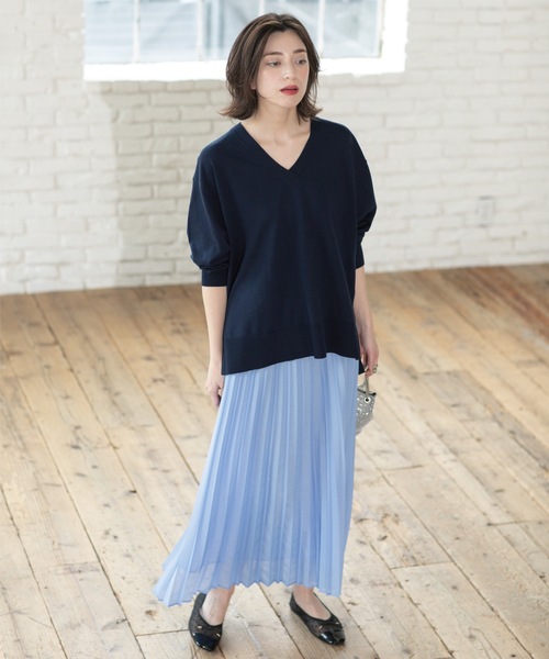 OPAQUE.CLIP（オペークドットクリップ）の「リラクシーVネックニット/オーガニックコツトン混【UV/洗濯機洗い可】（ニット/セーター・レディース・オフホワイト/ピンク系/ネイビー/ライトグレー・42/40/38/36）」の9枚目の写真