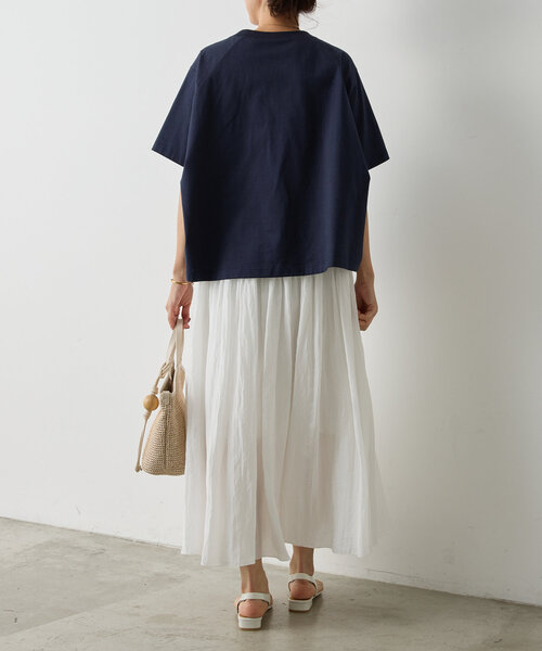 BEARDSLEY（ビアズリー）の「スクエアTee（Tシャツ/カットソー・レディース・ホワイト/ライトグレー/ネイビー・FREE）」の4枚目の写真