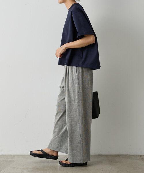 BEARDSLEY（ビアズリー）の「スクエアTee（Tシャツ/カットソー・レディース・ホワイト/ライトグレー/ネイビー・FREE）」の14枚目の写真