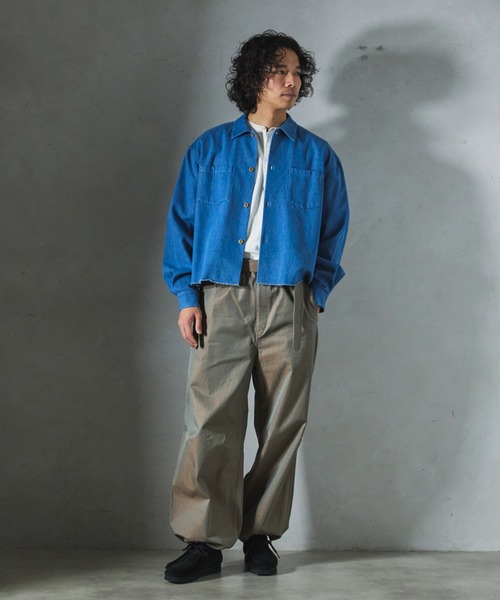 JOURNAL STANDARD relume（ジャーナルスタンダード　レリューム）の「【ZOZO限定】DENIM クロップドL/S（シャツ/ブラウス・メンズ・ネイビー/ブルー/ブラック・XS/S/M/L/XL）」の5枚目の写真