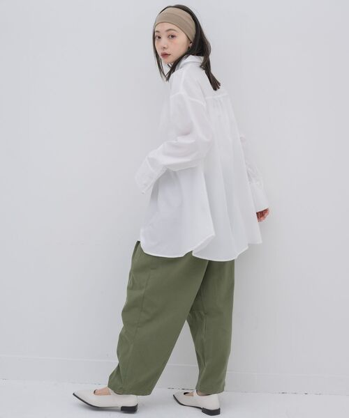 kivi(キヴィ)の「Bigcuffs long shirts(シャツ/ブラウス・レディース・ホワイト系その他/オフホワイト/ブルー・FREE)」の6枚目の写真
