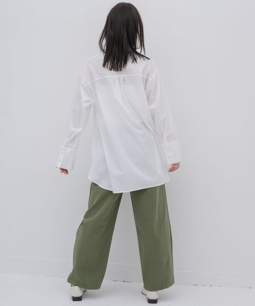kivi(キヴィ)の「Bigcuffs long shirts(シャツ/ブラウス・レディース・ホワイト系その他/オフホワイト/ブルー・FREE)」の7枚目の写真