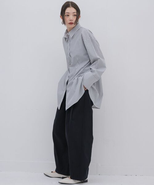 kivi(キヴィ)の「Bigcuffs long shirts(シャツ/ブラウス・レディース・ホワイト系その他/オフホワイト/ブルー・FREE)」の15枚目の写真