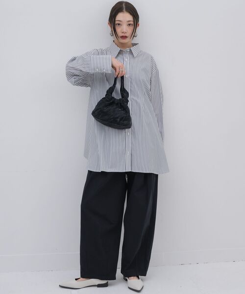 kivi(キヴィ)の「Bigcuffs long shirts(シャツ/ブラウス・レディース・ホワイト系その他/オフホワイト/ブルー・FREE)」の17枚目の写真