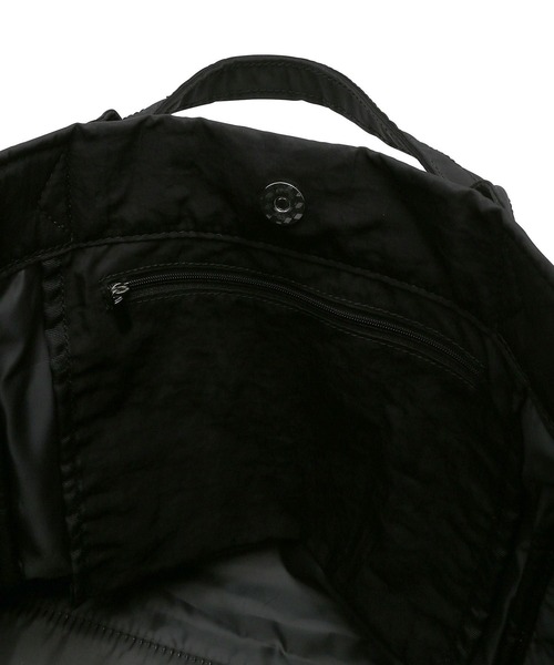 SALON adam et rope'（サロン アダム エ ロペ）の「【WEB限定】[ユニセックスで使える・撥水加工・追加]ナイロンマルチウェイトート+保冷バッグセット 2（トートバッグ・レディース・ブラック・FREE）」の15枚目の写真