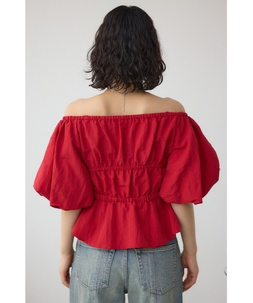 AZUL by moussy（アズールバイマウジー）の「パフショルダー2WAYブラウス（シャツ/ブラウス・レディース・ブラック/アイボリー/レッド・FREE）」の12枚目の写真