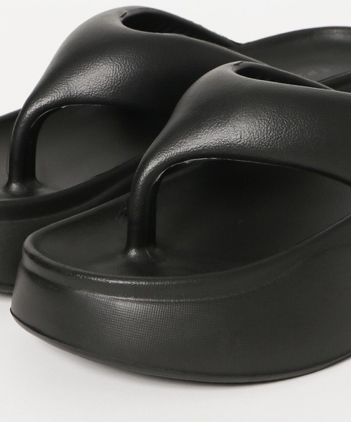 LEPSIM（レプシィム）の「EVA厚底トングサンダル　327881（サンダル・レディース・ベージュ/ブラック/ダークブラウン・LARGE/MEDIUM）」の7枚目の写真