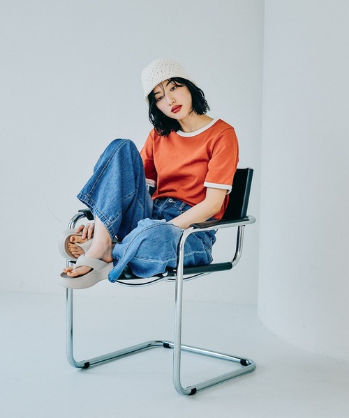 LEPSIM（レプシィム）の「EVA厚底トングサンダル　327881（サンダル・レディース・ベージュ/ブラック/ダークブラウン・LARGE/MEDIUM）」の19枚目の写真