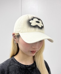 Figments（フィグメンツ）の「フェードフラワーCAP（キャップ）」