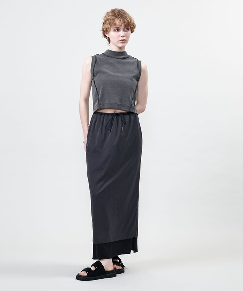 ASTRAET＞コットン ハイネック ノースリーブカットソー（Tシャツ