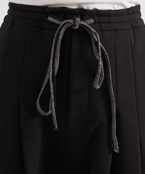 SHINYAKOZUKA（シンヤコヅカ）の「別注 HOME BAGGY SHORTS（スウェットパンツ・メンズ・ブラック/グレー・M/S/L）」の14枚目の写真