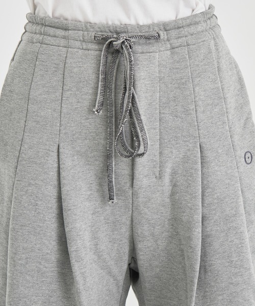 SHINYAKOZUKA（シンヤコヅカ）の「別注 HOME BAGGY SHORTS（スウェットパンツ・メンズ・ブラック/グレー・M/S/L）」の20枚目の写真