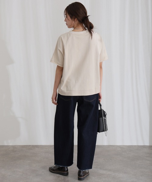 ElegChic(エレグシック)の「ミニ裏毛ラグラン半袖トレーナー(スウェット・レディース・グレー/ブラック/ライトベージュ/ライトグレー/チャコール・M/XL/4L)」の6枚目の写真