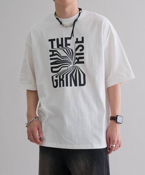 epnok(エプノック)の「グラフィックルーズ半袖Tee(Tシャツ/カットソー・メンズ・ホワイト系3/ブラック系2/ホワイト系1/ホワイト系2/ブラック系1/ブラック系3・SMALL/MEDIUM/LARGE)」の7枚目の写真