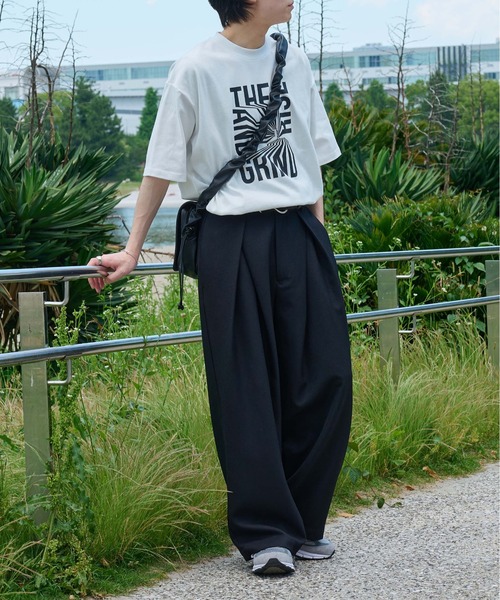 epnok(エプノック)の「グラフィックルーズ半袖Tee(Tシャツ/カットソー・メンズ・ホワイト系3/ブラック系2/ホワイト系1/ホワイト系2/ブラック系1/ブラック系3・SMALL/MEDIUM/LARGE)」の20枚目の写真