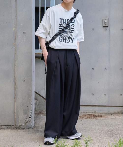 epnok(エプノック)の「グラフィックルーズ半袖Tee(Tシャツ/カットソー・メンズ・ホワイト系3/ブラック系2/ホワイト系1/ホワイト系2/ブラック系1/ブラック系3・SMALL/MEDIUM/LARGE)」の21枚目の写真