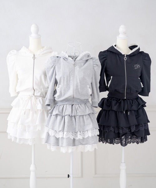Pal elfy | 🎀 1/1販売開始 🎀 #バックレースアップパーカー