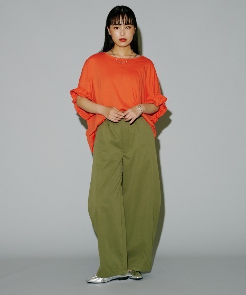 terrace(テラス)の「フリルルーズカットプルオーバー(Tシャツ/カットソー・レディース・オレンジ/オフホワイト/ブラック/カーキ・MEDIUM)」の17枚目の写真