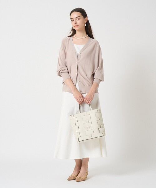 ANAYI（アナイ）の「コットンアセテートＶネック カーディガン（カーディガン/ボレロ・レディース・グレイッシュベージュ/ブラック/ホワイト・38/36）」の4枚目の写真