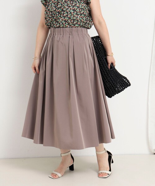 MICO COULIER（ミコクリエ）の「リバーシブルタフタスカート（スカート・レディース・オリーブ/グレイッシュブルー/モカ・38/36）」の2枚目の写真