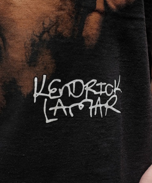THRIFTY LOOK(スリフティールック)の「THRIFTY LOOK スリフティルック / THRIFTY"KENDRICK LAMAR"TEE ケンドリック・ラマー(Tシャツ/カットソー・メンズ・ブラック系1/ブラック/ブラック系2・MEDIUM/LARGE/X-LARGE)」の14枚目の写真