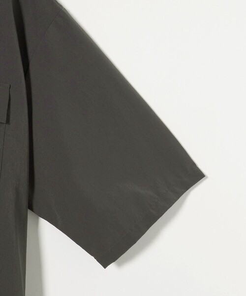 UNITED ARROWS(ユナイテッドアローズ)の「DotAir ドットエア バンドカラー ミリタリーシャツ ‐吸水速乾 ストレッチ‐(シャツ/ブラウス・メンズ・ブラック/ダークグレー・L/XL/M/S)」の12枚目の写真
