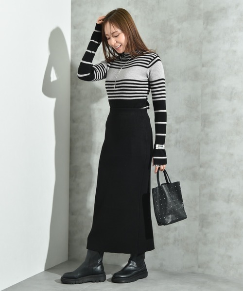 INTERPLANET(インタープラネット)の「ニットリブナロースカート(スカート・レディース・オフホワイト/レッド/ブラウン/ブラック・FREE)」の15枚目の写真