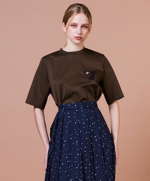 DOUBLE STANDARD CLOTHING（ダブルスタンダードクロージング）の「スーピマコットン レザー刺繍Tシャツ（Tシャツ/カットソー・レディース・ブラウン/オフホワイト・FREE）」の2枚目の写真