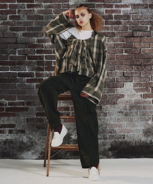 DOUBLE STANDARD CLOTHING（ダブルスタンダードクロージング）の「スーピマコットン レザー刺繍Tシャツ（Tシャツ/カットソー・レディース・ブラウン/オフホワイト・FREE）」の19枚目の写真