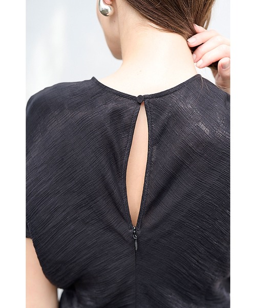 Estella.K（エステラケー）の「Dion Pleated Dress ワッシャープリーツドルマンドレス（ワンピース・レディース・ブラック/サックスブルー/アイボリー・FREE）」の12枚目の写真