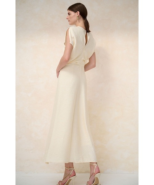 Estella.K（エステラケー）の「Dion Pleated Dress ワッシャープリーツドルマンドレス（ワンピース・レディース・ブラック/サックスブルー/アイボリー・FREE）」の9枚目の写真