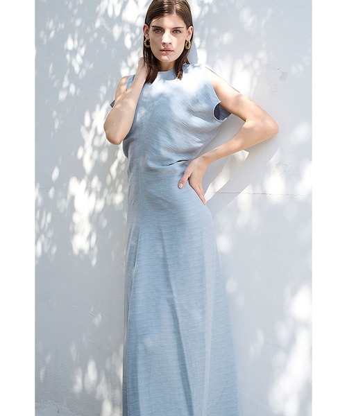 Estella.K（エステラケー）の「Dion Pleated Dress ワッシャープリーツドルマンドレス（ワンピース・レディース・ブラック/サックスブルー/アイボリー・FREE）」の5枚目の写真