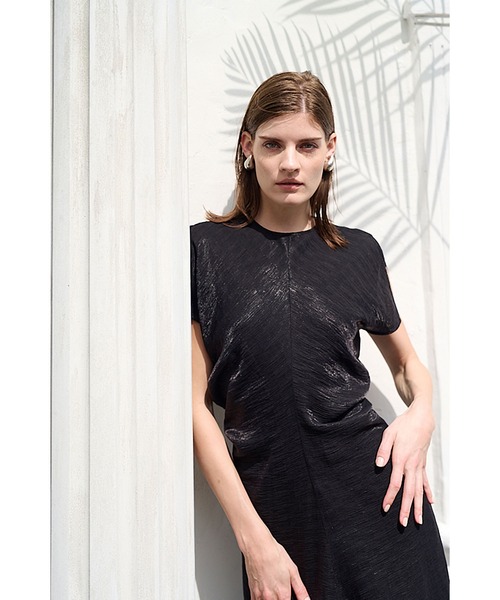 Estella.K（エステラケー）の「Dion Pleated Dress ワッシャープリーツドルマンドレス（ワンピース・レディース・ブラック/サックスブルー/アイボリー・FREE）」の19枚目の写真
