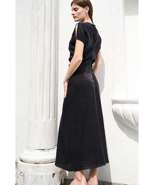 Estella.K（エステラケー）の「Dion Pleated Dress ワッシャープリーツドルマンドレス（ワンピース・レディース・ブラック/サックスブルー/アイボリー・FREE）」の22枚目の写真