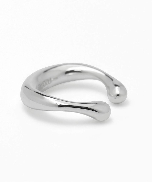 LURAKU(ルラク)の「【LURAKU】silver925 ear cuff(調節可能)/ シルバー925イヤーカフ(イヤーカフ・メンズ・シルバー・FREE)」の2枚目の写真