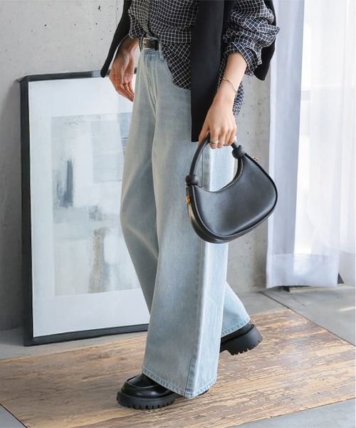 Petitle（プチレ）の「[ 低身長向けサイズ ] ウエスト調整ゴム付きワイドデニムパンツ（デニムパンツ・レディース・ライトブルー/ブルー/インディゴブルー・PL/PM/PS）」の15枚目の写真