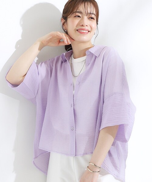 Cutie Blonde（キューティーブロンド）の「ゆるっと感がこなれ見え ワッシャーシアー半袖シャツ（シャツ/ブラウス・レディース・ライトイエロー系/チャコールグレー/レッド系1/パープル/ブルー系その他/ライトグリーン・00）」の4枚目の写真