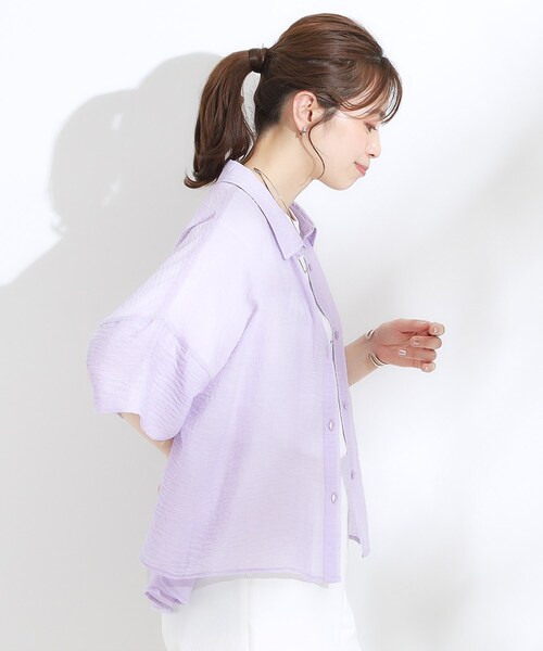 Cutie Blonde（キューティーブロンド）の「ゆるっと感がこなれ見え ワッシャーシアー半袖シャツ（シャツ/ブラウス・レディース・ライトイエロー系/チャコールグレー/レッド系1/パープル/ブルー系その他/ライトグリーン・00）」の21枚目の写真